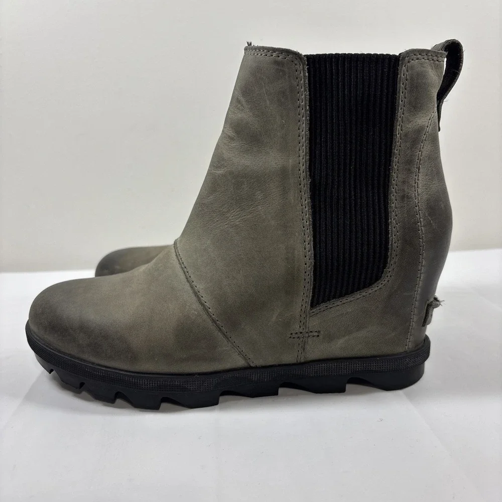 Sorel Joan of Arctic‎ Wedge II Womens 7 Chelsea Ankle Boots NL3022-052 Bootie